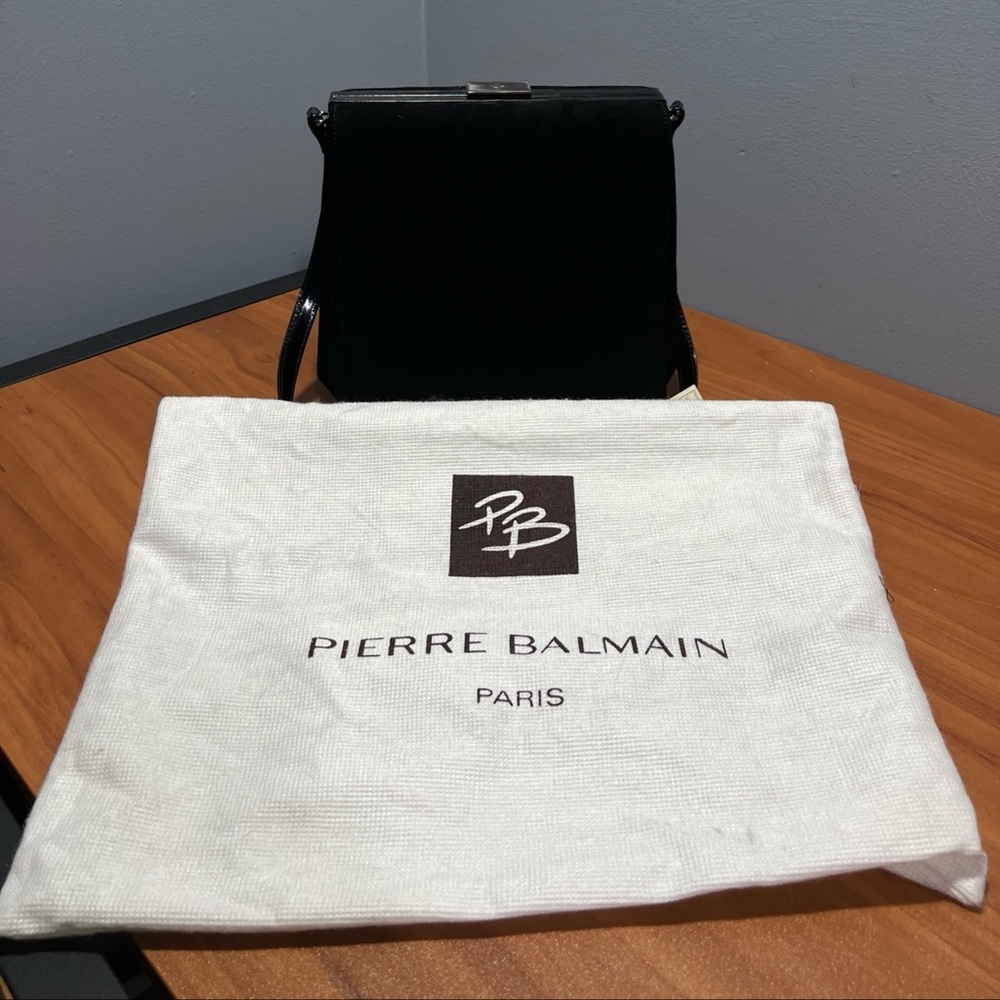 Pierre Balmain Paris Black Suede Medium Size Shoulder Bag Purse